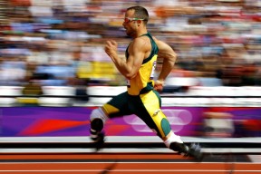 球迷虚拟门票试点发布，线上观赛体验创新升级，虚拟足球