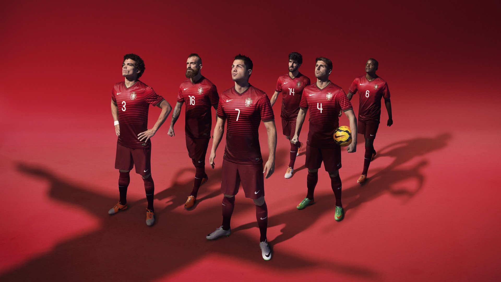 世界杯绝佳瞬间：难忘的伟大时刻集合，回顾世界杯