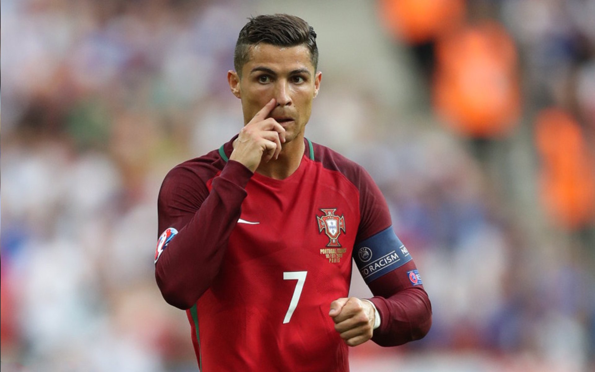 德甲高速突破:瞬间突入,场面震撼!,德甲强吗